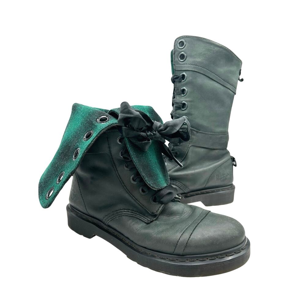 Dr Martens Triumph 1914 Lace Up Combat Boot 12-eye Plaid Foldover Lining Sz 9